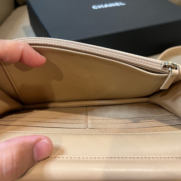 Sold x FULL SET🔸Chanel Le Boy wallet on chain beige - Picture 11 of 17